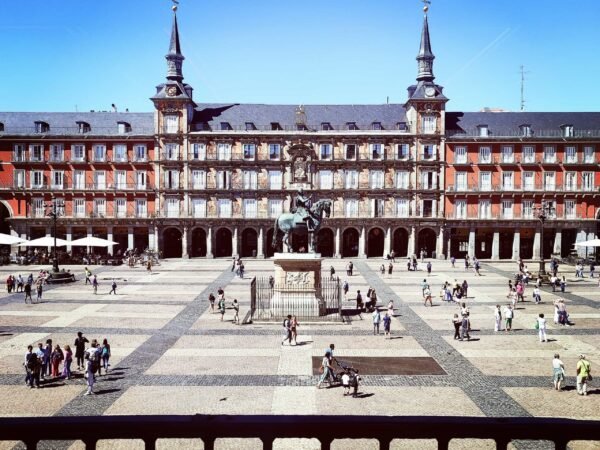 MADRID ESENCIAL A PIE