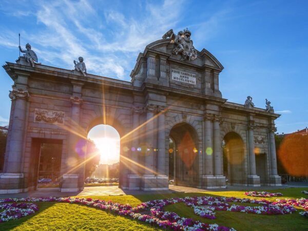 EL MUSEO DEL PRADO Y EL PAISAJE DE LA LUZ